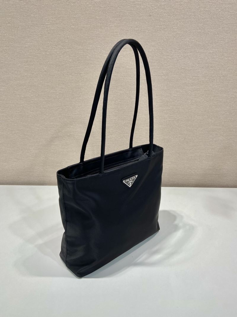 Pra*a tote bags